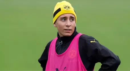 Emre Mor'un Borussia Dortmund'da Kalma İhtimali Yükseldi