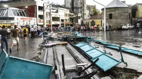 İBB, İstanbul'daki Fırtınanın Bilançosunu Açıkladı