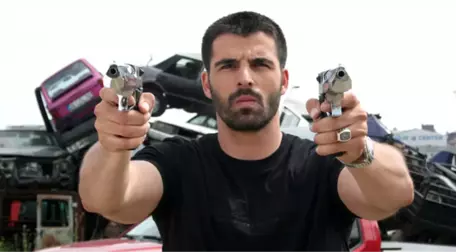 Adanalı'nın Maraz Ali'si Mehmet Akif Alakurt, Saçı Sakalı Bembeyaz Etti