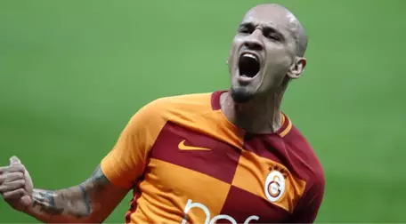 Galatasaray Maicon'un Golünden Sonra Aykut Kocaman'a Gönderme Yaptı