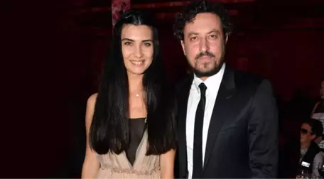 Tuba Büyüküstün'den Boşanan Onur Saylak, Menajer Gözde Yılmaz ile Aşk Yaşıyor