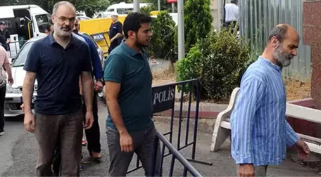 Büyükada'daki Toplantının Ardından Gözaltına Alınan 11 Aktivist İçin 15'er Yıl Hapis İstemi