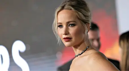 Jennifer Lawrence Çıplak Fotoğraf Skandalı Sonrası İlk Kez Konuştu: Toplu Tecavüze Uğramış Gibiyim