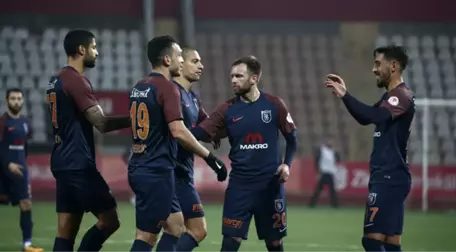 Medipol Başakşehir Deplasmanda Kahramanmaraşspor'u 3-1 Yendi