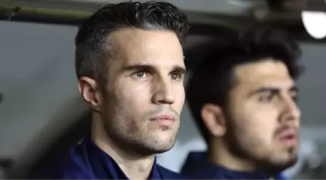 Mehmet Demirkol: Robin van Persie Tesislerde Sigara İçiyorsa Hemen Kovun