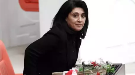 Son Dakika! Leyla Zana'nın Vekilliği Düşürüldü