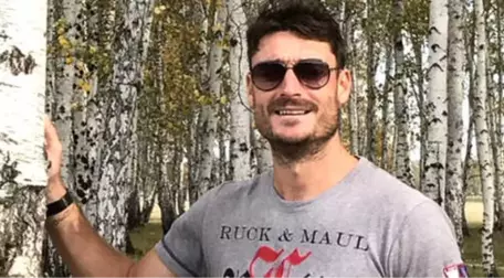 Eski Galatasaraylı Albert Riera, Futbola Veda Etti