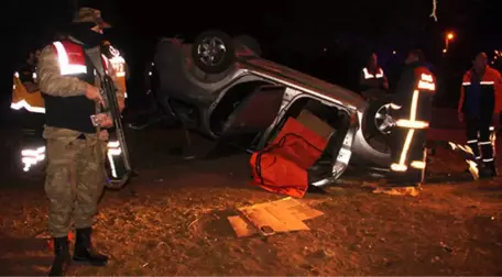 Polisleri Taşıyan Otomobil Takla Attı: 1 Şehit, 2 Yaralı