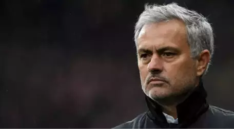 Mourinho, Eski Galatasaraylı Frank de Boer'i Hedef Aldı: Tarihin En Kötüsü