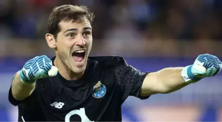 İspanyol Kaleci Iker Casillas, Birleşik Arap Emirlikleri Yolunda