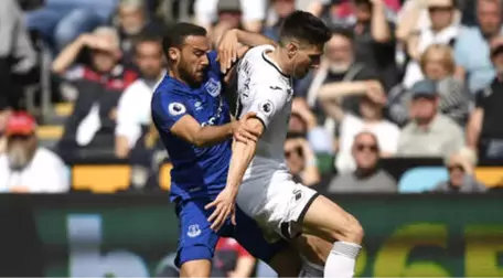 Cenk Tosun'lu Everton, Swansea Deplasmanından 1 Puanla Döndü