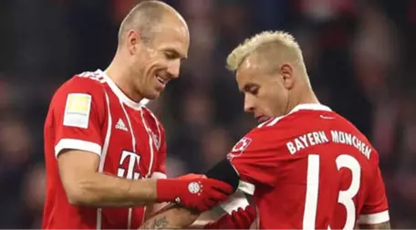 Bayern Münih, Robben ve Rafinha'nın Sözleşmesini Uzattı