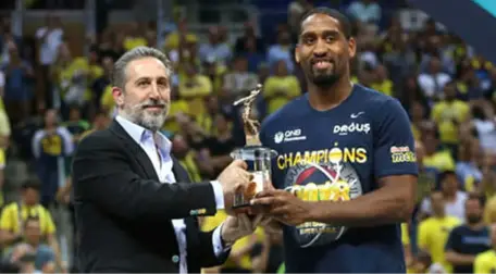 Fenerbahçeli Wanamaker'in MVP Ödülü Kırıldı