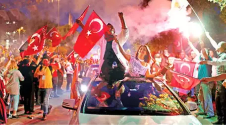 Dünya İzledi! Dış Basın Türkiye'nin Seçimini Anbean Takip Etti