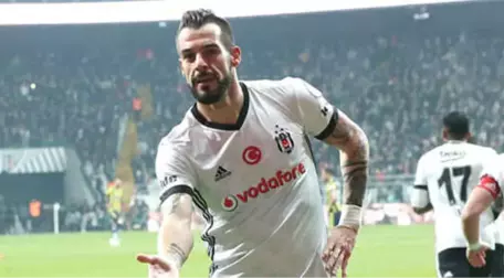 Beşiktaş'ın İspanyol Golcüsü Alvaro Negredo Eşyalarını Topladı, Gidiyor!