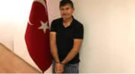 MİT Başkanlığının Ukrayna'dan Getirdiği FETÖ'nün Sosyal Medya Uzmanı Yusuf İnan İzmir'de Tutuklandı