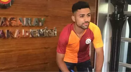 Galatasaray, 18 Yaşındaki Malik Karaahmet'i Transfer Etti