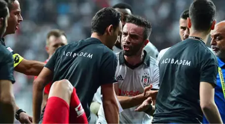 Sağlık-Sen, Beşiktaşlı Gökhan Gönül'e Tepki Gösterdi