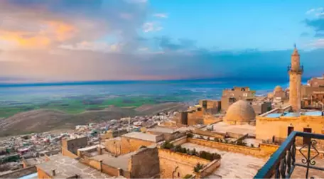 Mardin'e Yerli ve Yabancı Turistler Akın Etti, Oteller Doldu Taştı