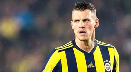 Fenerbahçeli Martin Skrtel, Çaykur Rizespor Maçında Oynayamayacak