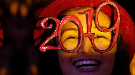 2019 Türkiye ve Dünyada Coşkuyla Karşılandı
