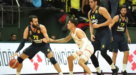 Banvit, Fenerbahçe Beko'yu 83-78'le Geçti