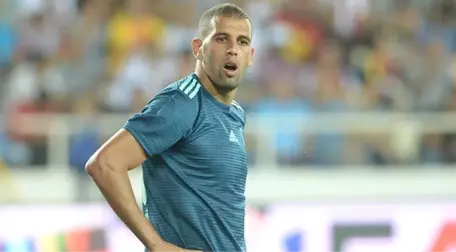 Sevilla, Islam Slimani'yi Kadrosuna Katmak İstiyor