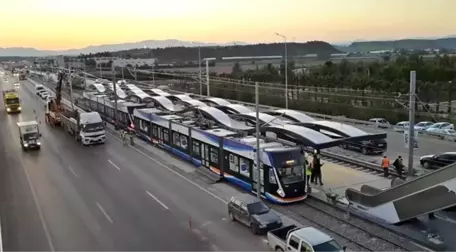 Antalya Büyükşehir Belediye Başkanı Müjdeyi Verdi! Mart Ayında Yolcu Taşımaya Başlayacak