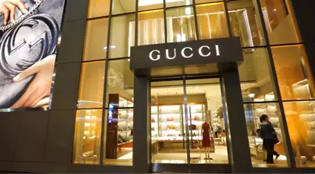 Gucci Tartışılan Siyah Kazağını Satıştan Kaldırdı, Özür Diledi