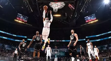 68'inci NBA All-Star Maçını LeBron James'in Takımı Kazandı