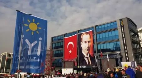 Maltepe'de MHP'nin Adayını Destekleyeceklerini Söyleyen İYİ Partili İlçe Başkanı Görevden Alındı