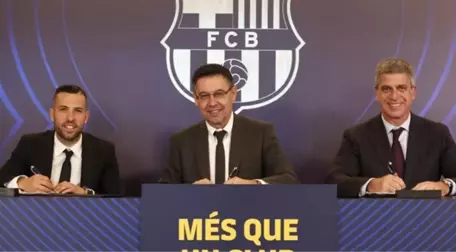 Barcelona, Alba'nın Sözleşmesini Uzattı