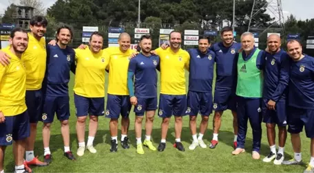 Fenerbahçe'de Eski Yıldızlar Maç Yaptı