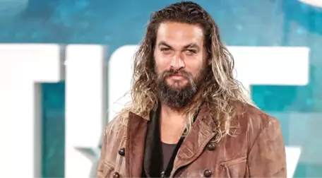 Yakışıklı Oyuncu Jason Momoa, Çevreyi Korumak İçin 7 Yıl Aradan Sonra Sakallarını Kesti