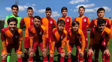 Galatasaray U14 Takımı'ndan Barcelona'ya 6 gol