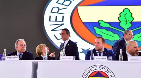 Fenerbahçe Kongresi'nde 