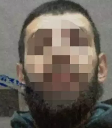 19 yaşındaki Zelal'e apartman boşluğunda dehşeti yaşattı: Çamaşırlarını sıyırarak...