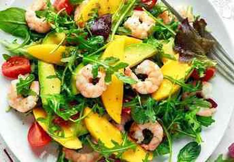 Avokado salatası nasıl yapılır? Avokado salatasının içine ne konur?
