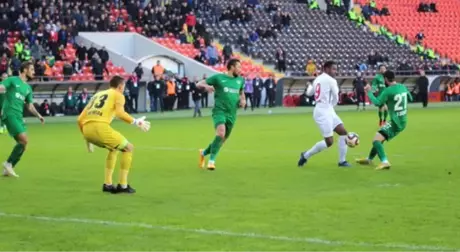 Denizlispor, Gazişehir Gaziantep'i Deplasmanda 1-0 Yendi