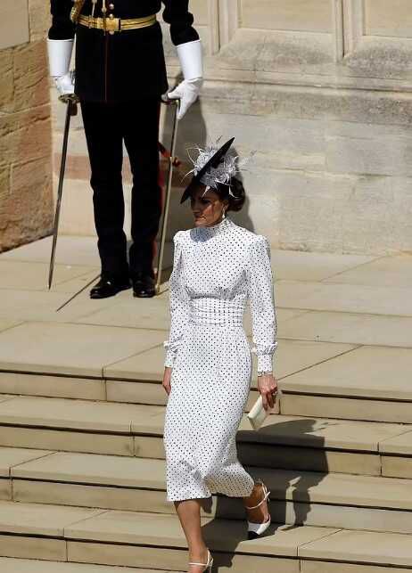 Prenses Kate Middleton Garter Nişanı'nda göz kamaştırdı