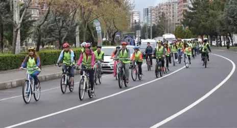 Diyarbakır'da Pedallar 'Farkındalık' Için Çevrildi