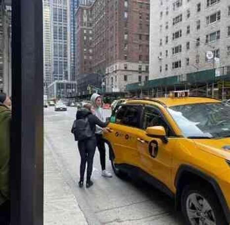 Taş Kağıt Makas dizisi Eylem Tok'a gönderme mi yaptı? Taş Kağıt Makas bölüm tanıtımı neden gündem oldu?