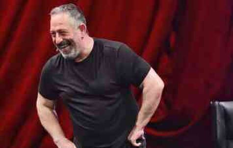 Cem Yılmaz hasta mı? Gösterisini erken bitiren Cem Yılmaz'ın sağlık sorunu ne?