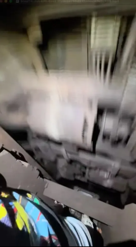 12 yaşındaki kız, trenin üstünde sörf yaparken feci şekilde can verdi