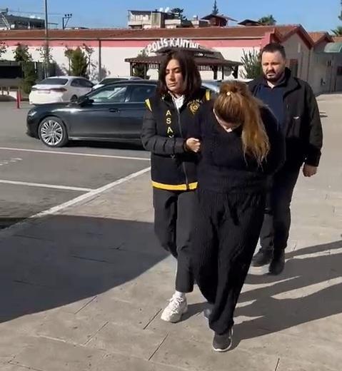 Girdikleri dairelerden 755 bin liralık altın ve saat çalan şüpheliler: Arkadaşımızı ziyarete gitmiştik