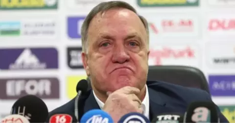 Advocaat, Fenerbahçe Tarihinin En Kötü Hocası Oldu