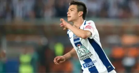 Galatasaray'ın İstediği Hirving Lozano'yu Manchester City Kadrosuna Kattı