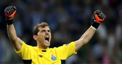 Antalyaspor, Dünyaca Ünlü Kaleci Iker Casillas'ı Transfer Etmek İstiyor