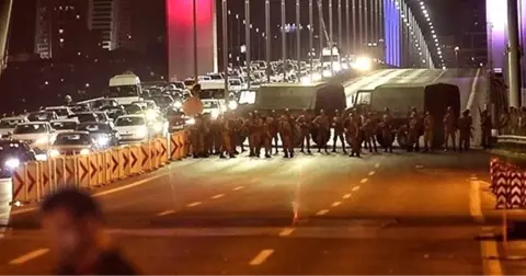 İstanbul'daki 15 Temmuz Davalarında İlk Karar: 1 Müebbet, 23 Ere Beraat