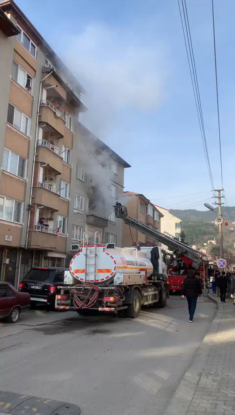 Zonguldak'ta Amatör Futbol Antrenörü Yangında Hayatını Kaybetti